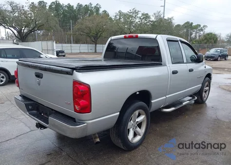 2007 Dodge Ram 1500 Slt z USA, uszkodzony, nr VIN 1D7HA18267J634029